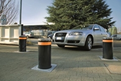 Automatic Rising Bollards (2)