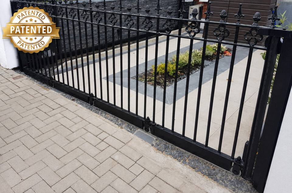 Patent Round the Corner Gate