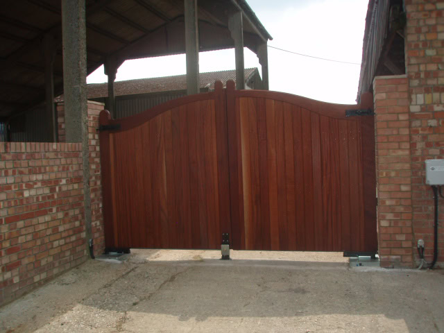 Farm & Park Gates ()