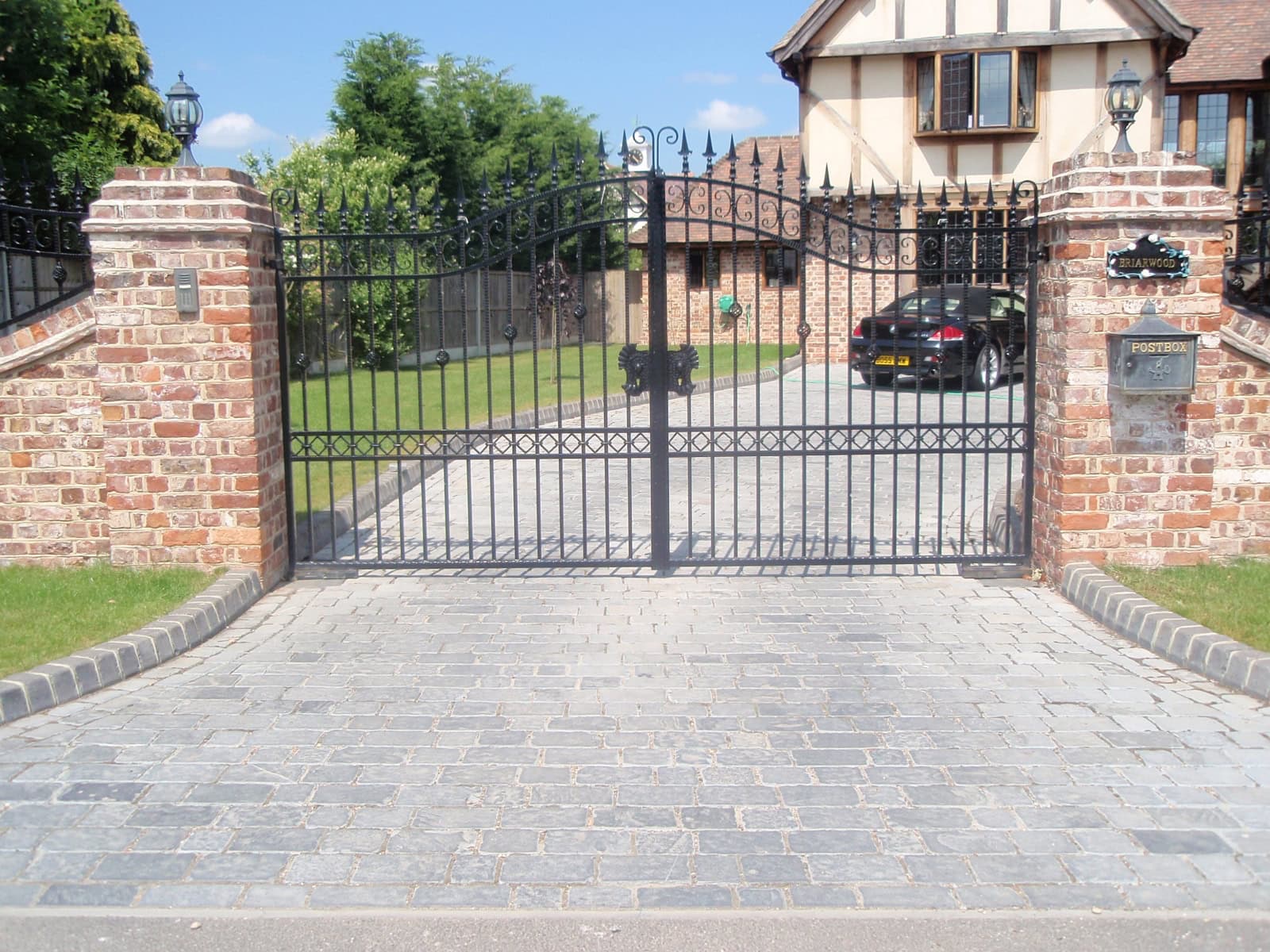 Metal Gates
