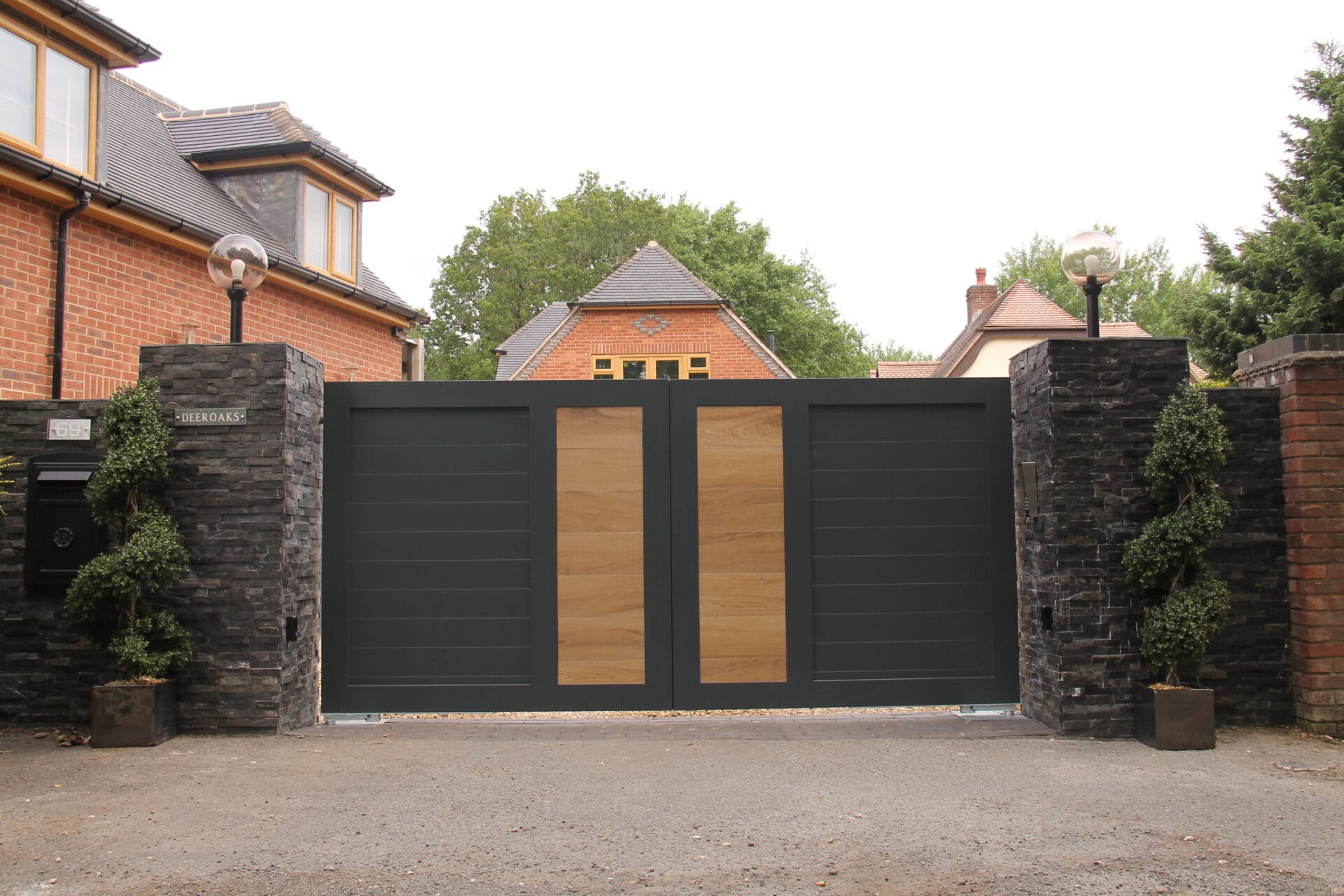 Premier Gate Automation Image ()